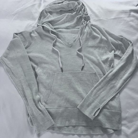 Lululemon Street to Shore hoodie *fits‎ like 10 lightweight mesh thumbhole blue - Picture 4 of 9